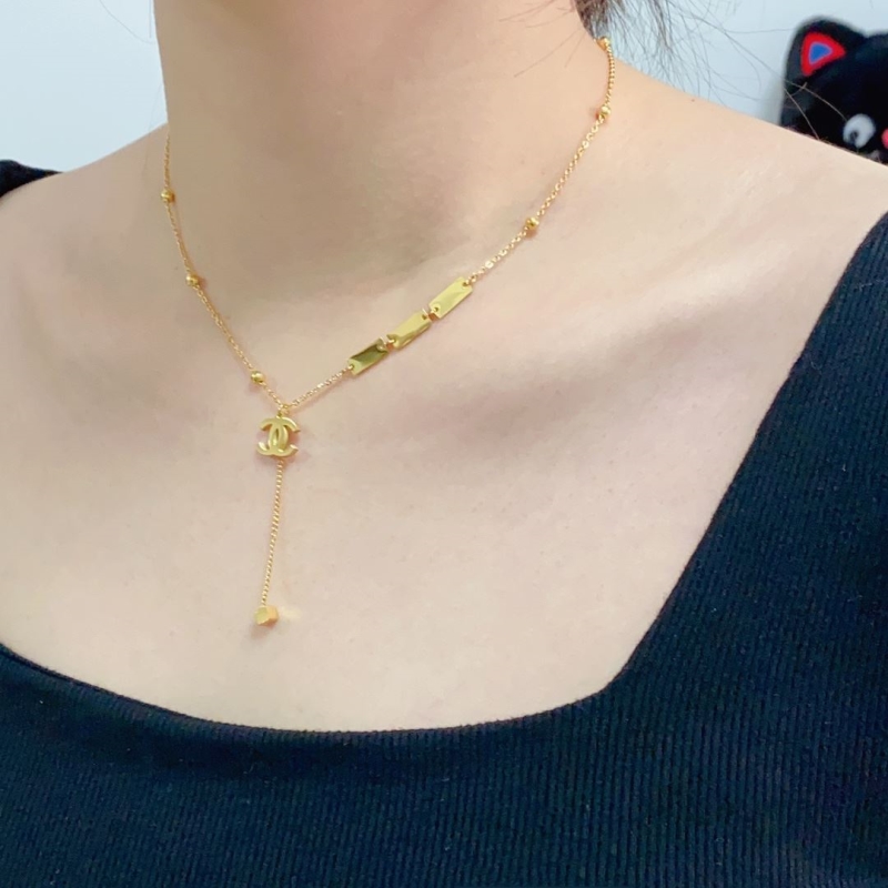 Ch**el necklaces